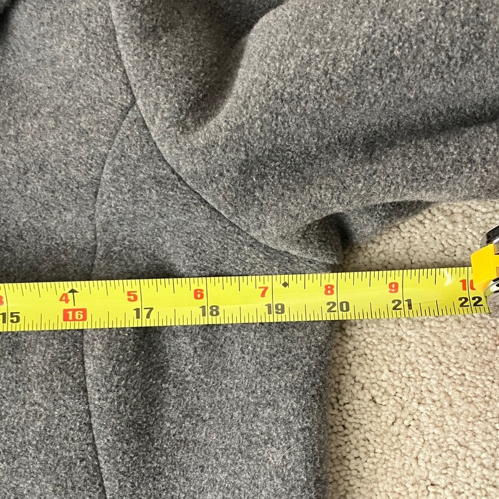 Mariposa gray wool coat size 6 From Austria - Picture 10 of 14